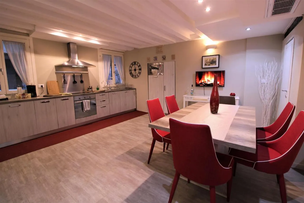 San Marco Fenice 3Bdr 2Bth Apartment Venice