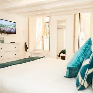 https://maison-tartarughe-apartment.it-romehotels.com