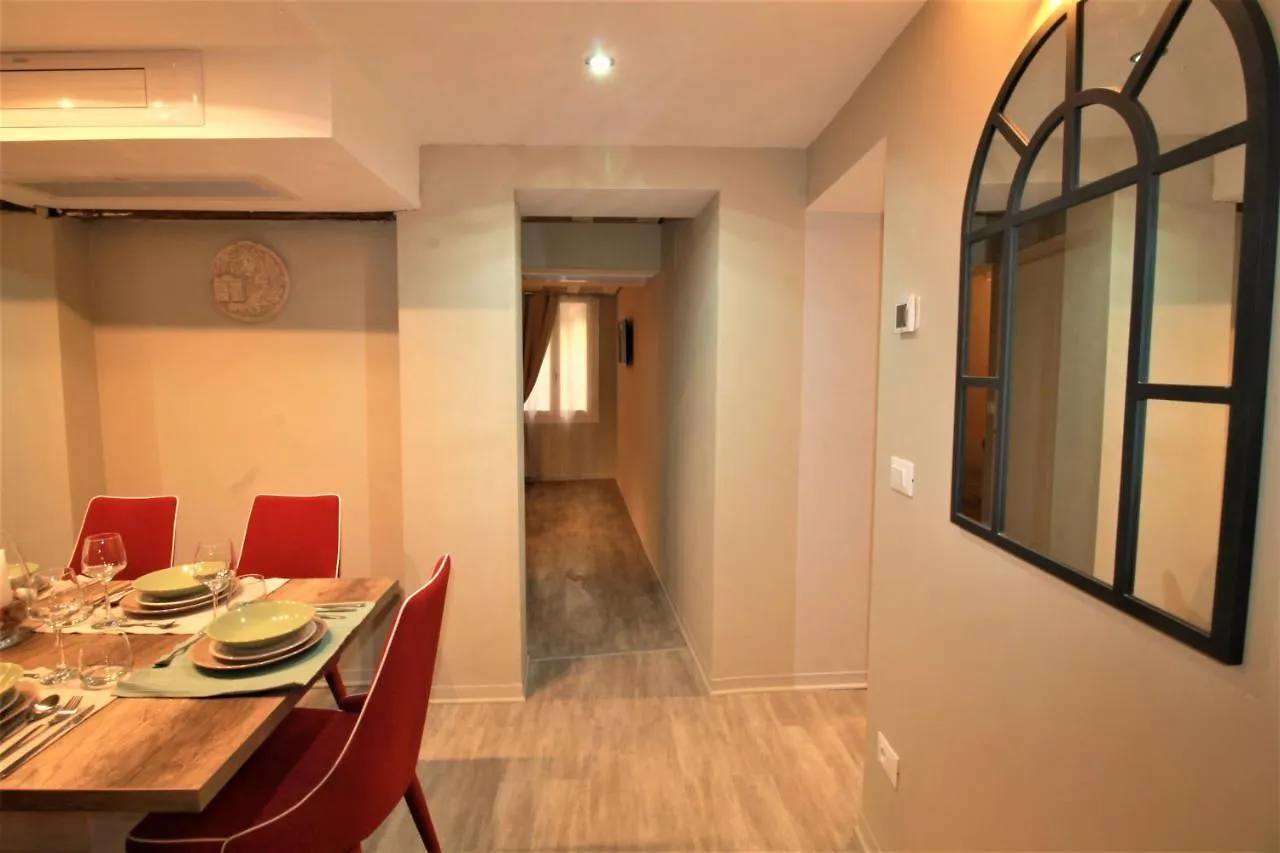 San Marco Fenice 3Bdr 2Bth Apartment Benátky Itálie