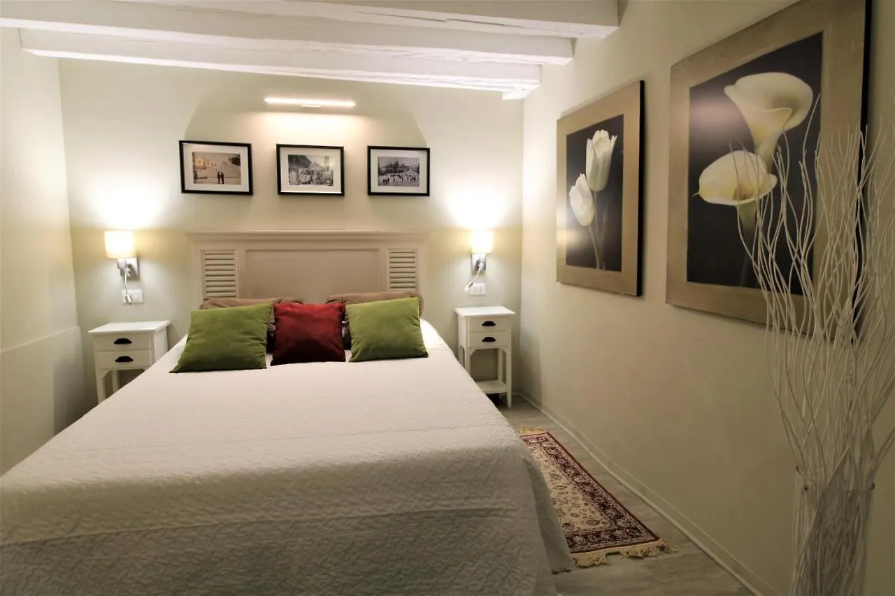 San Marco Fenice 3Bdr 2Bth Apartment Benátky
