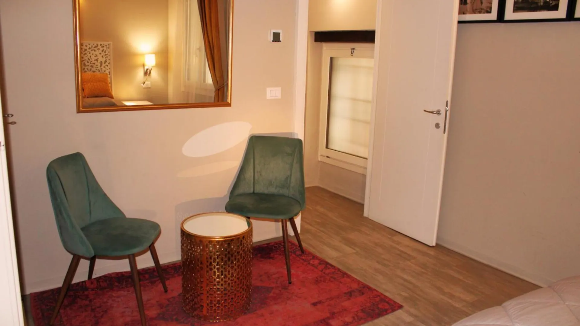 San Marco Fenice 3Bdr 2Bth Apartment Benátky Itálie